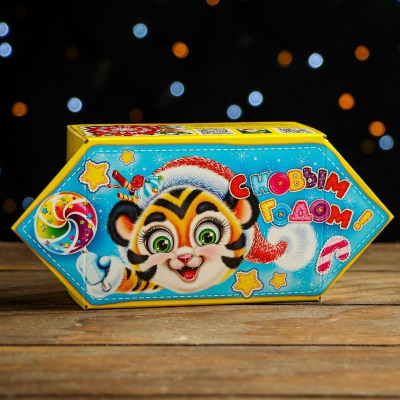 Коробка подарочная новогодняя конфета 13х 9х 6см складная Тигрули