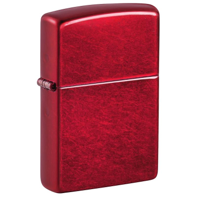 Зажигалка бензиновая Zippo Classic с покрытием 'Candy Apple Red®' красная глянцевая