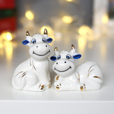 Сувенир новогодний 'Белые бычки' керамика 2шт 7х5х4см
