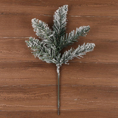 Ветка еловая 35см заснеженная