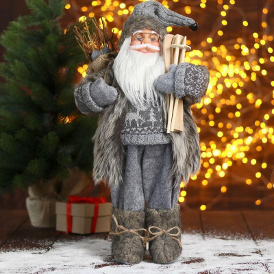 Дед Мороз 45см в вязаном костюме с фонарём