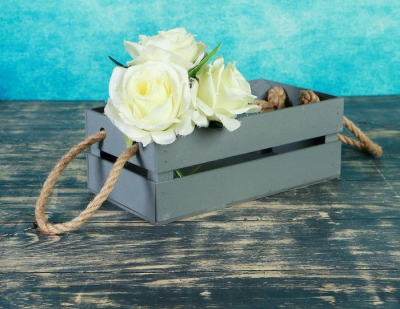 Кашпо деревянное 24.5х13.5х9см ручка-шнур серое