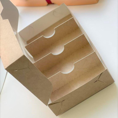 Коробка для дегустационных наборов тортов, пирожных на 4 ячейки 25х13х4см крафт