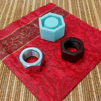 Молд силиконовый 3D 'Гайка' 4х3.5х2см