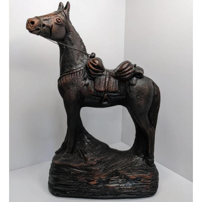 Фигурка керамическая Лошадь с седлом