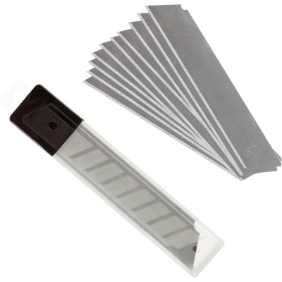 Запасные лезвия 18мм 10шт Attache в пластиковом футляре