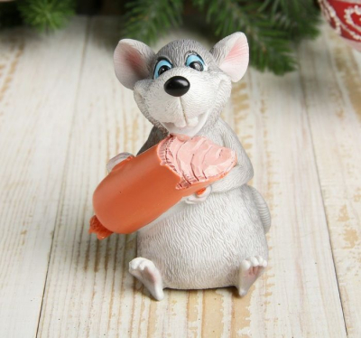 Мышка с палкой колбасы 8х4.5х6см полистоун