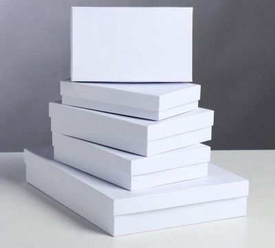 Коробка подарочная прямоугольная 20х12х4см однотонная белая
