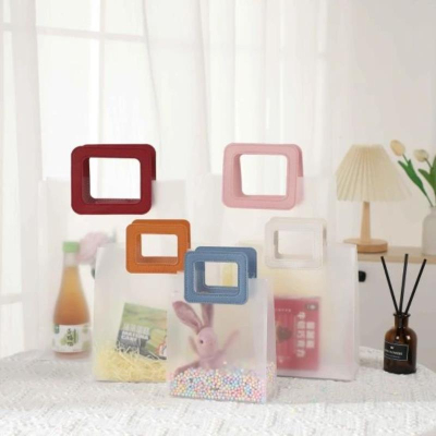 Пакет подарочный 16х19х7см 'Геометрия' 5 дизайнов