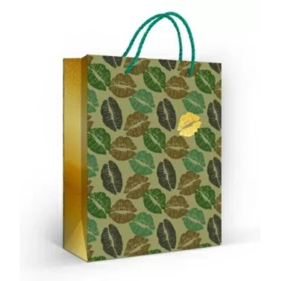 Пакет подарочный ламинированный 18х23см 'Золотой поцелуй'