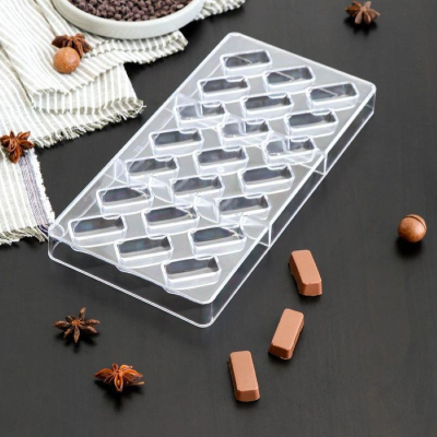 Форма для шоколада пластиковая Konfinetta Буэно 21 ячейка 27.5х13.5х2.5см